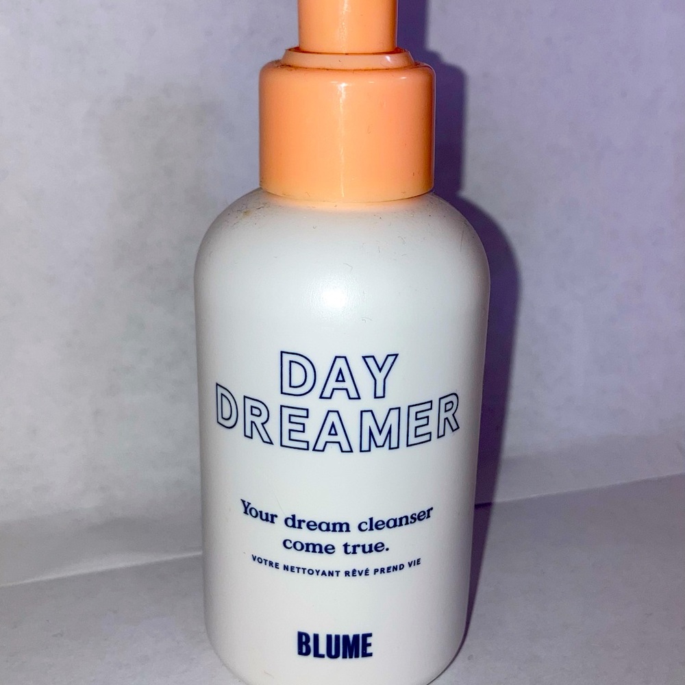 Blume daydreamer cleanser